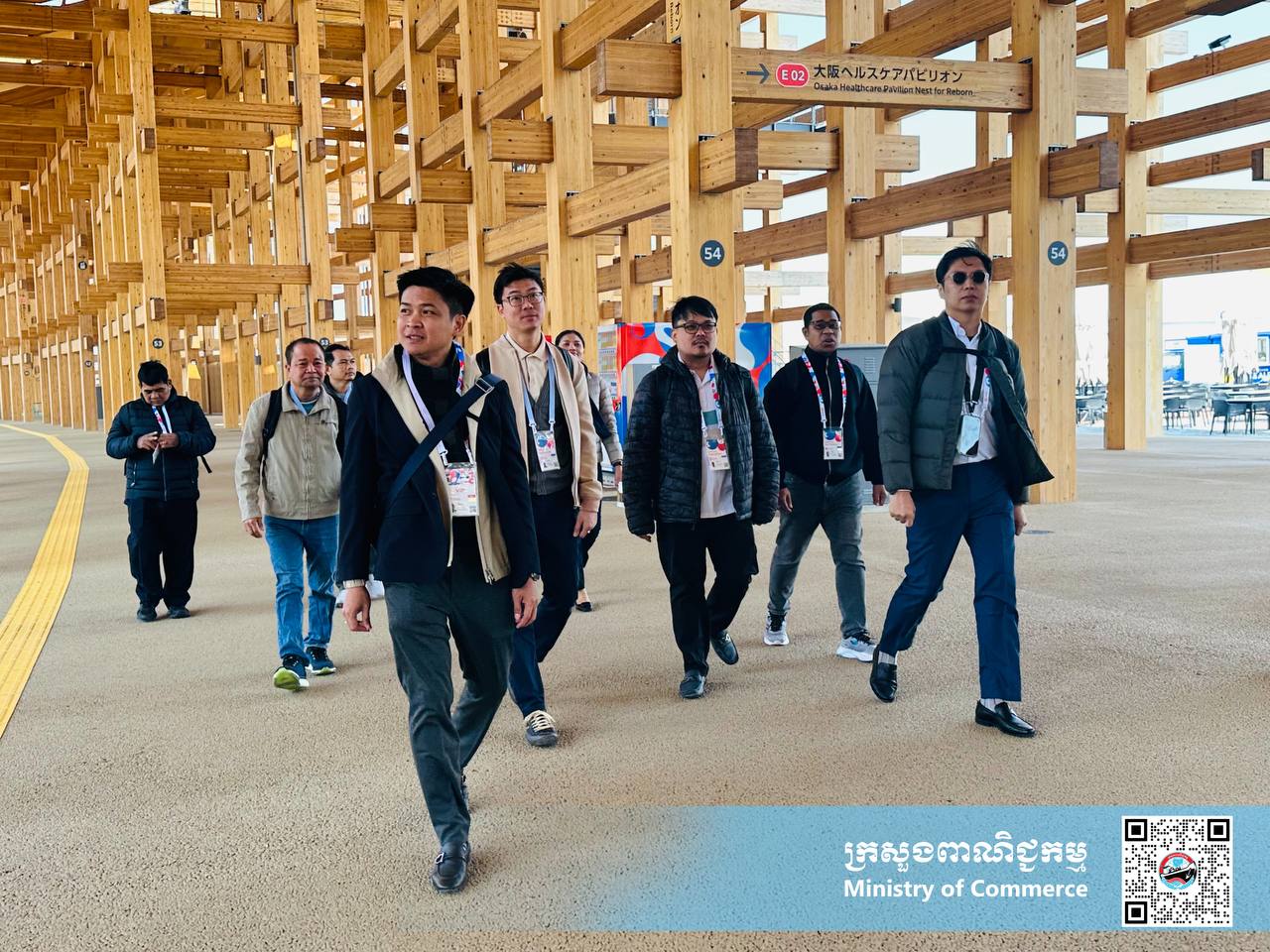 ឯកឧត្តម សំហេង បូរ៉ា រដ្ឋលេខាធិការក្រសួងពាណិជ្ជកម្ម បានអញ្ជើញដឹកនាំប្រតិភូក្រសួងពាណិជ្ជកម្ម ចុះពិនិត្យមើលទីតាំងការដ្ឋានពិព័រណ៍ពិភពលោក ២០២៥ អូសាកា កាន់សៃ ប្រទេសជប៉ុន ដើម្បីតាមដានអំពីវឌ្ឍនភាពនានា នៃដំណើរការសាងសង់ពន្លាជាតិកម្ពុជា។