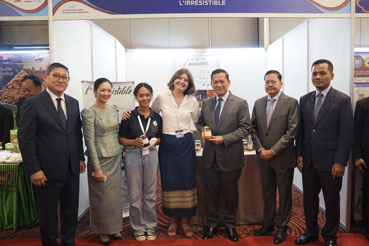 កម្មវិធីបើកសម្ពោធ «ពិព័រណ៍ពាណិជ្ជកម្មកម្ពុជា» លើកទី១៧