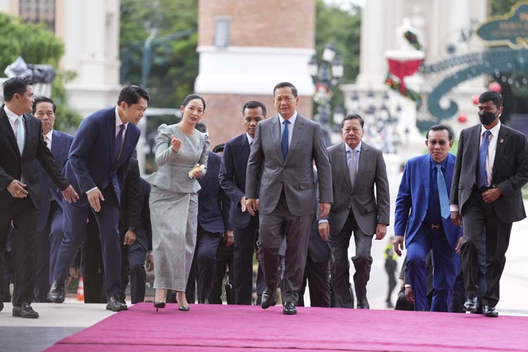 កម្មវិធីបើកសម្ពោធ