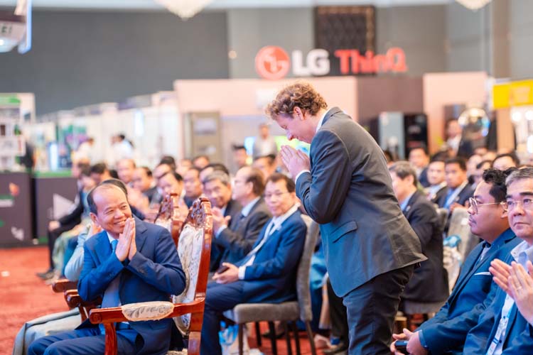 វេទិកាពាណិជ្ជកម្មឌីជីថលកម្ពុជា និងពិព័រណ៍អនឡាញ លើកទី១