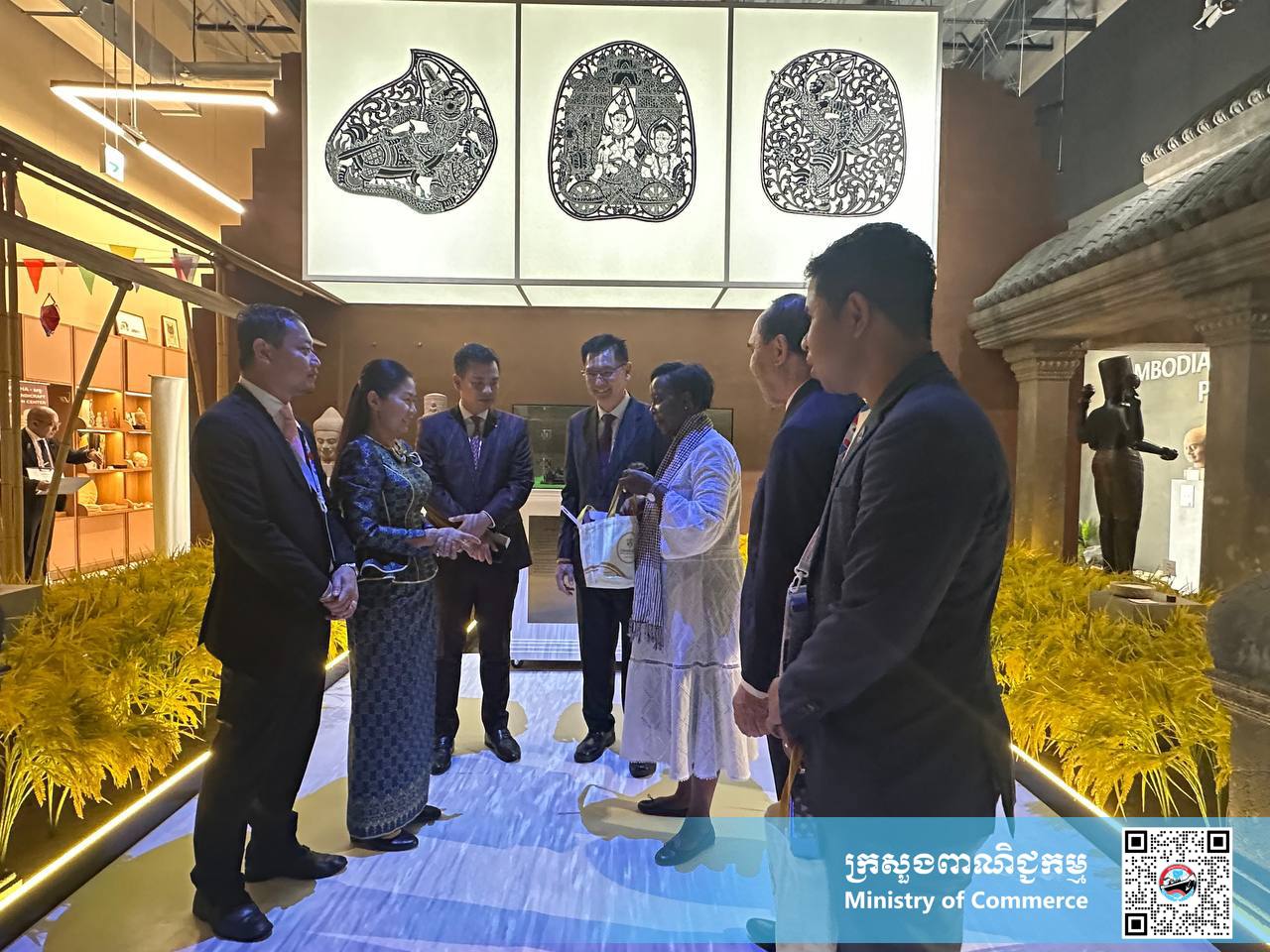 លោកជំទាវ Louise MUSHIKIWABO អគ្គលេខាធិការអង្គការអន្តរជាតិហ្វ្រង់កូហ្វូនី បានអញ្ជើញមកទស្សនាពន្លាជាតិកម្ពុជា ក្នុងពិព័រណ៍ពិភពលោក ២០២៥ អូសាកា កាន់សៃ ប្រទេសជប៉ុន