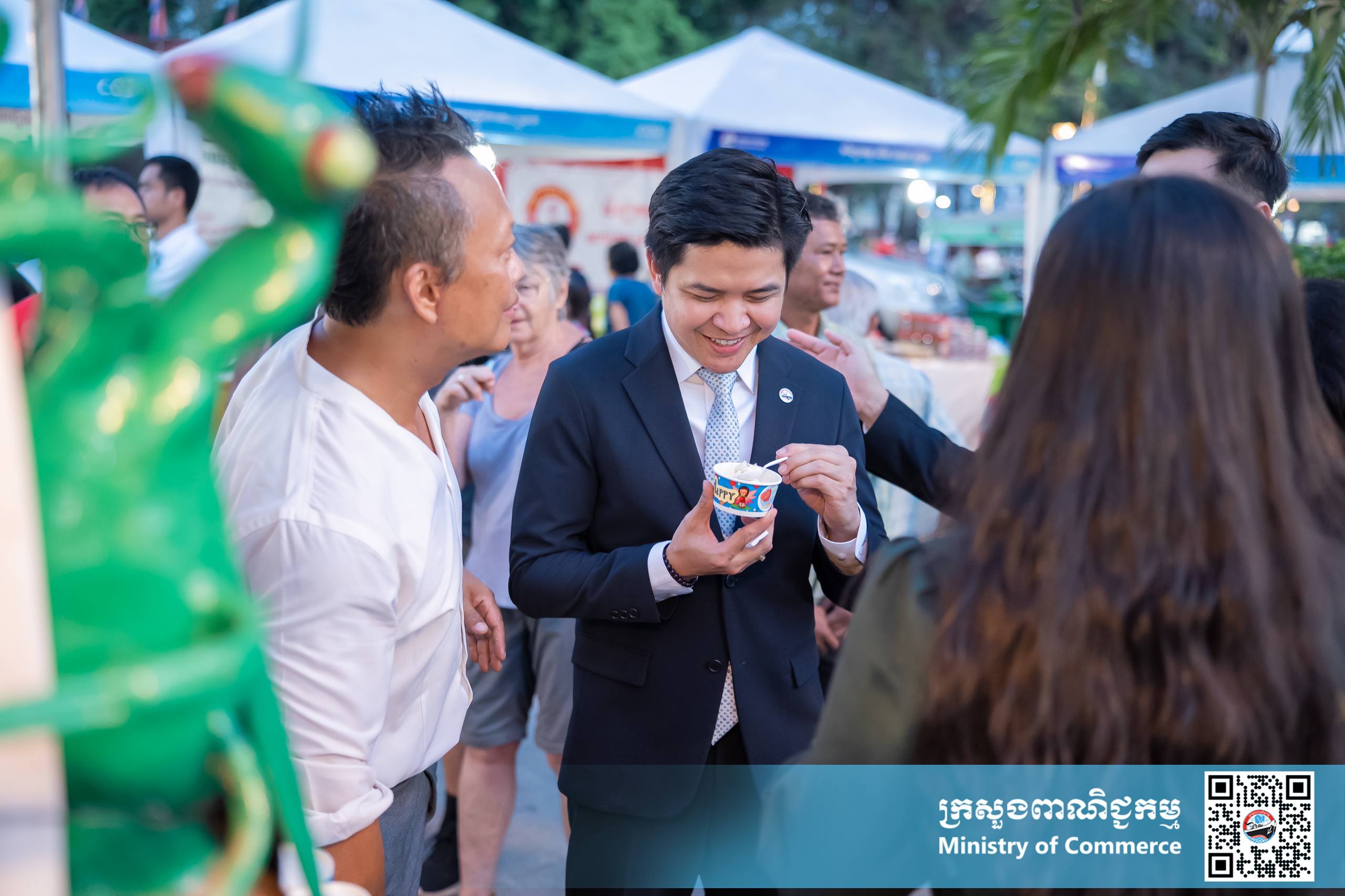 ឯកឧត្តម សំហេង បូរ៉ា រដ្ឋលេខាធិការក្រសួងពាណិជ្ជកម្ម អញ្ជើញជាអធិបតីក្នុងពិធីសម្ពោធ «ពិព័រណ៍ផលិតផលខ្មែរ និងបន្លែផ្លែឈើ លើកទី១៩» ឆ្នាំ២០២៦ ក្រោមមូលបទ «ជំរុញ និងគាំទ្រផលិតផលជាតិ» នៅខេត្តសៀមរាប