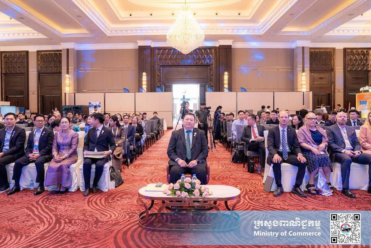 វេទិកាស្ដីពីវិស័យនាំចេញកម្ពុជា ២០២៥៖ ការពង្រឹងសមត្ថភាពសហគ្រិនខ្មែរ ឆ្ពោះទៅកាន់ឧត្តមភាពប្រកួតប្រជែងជាសកល