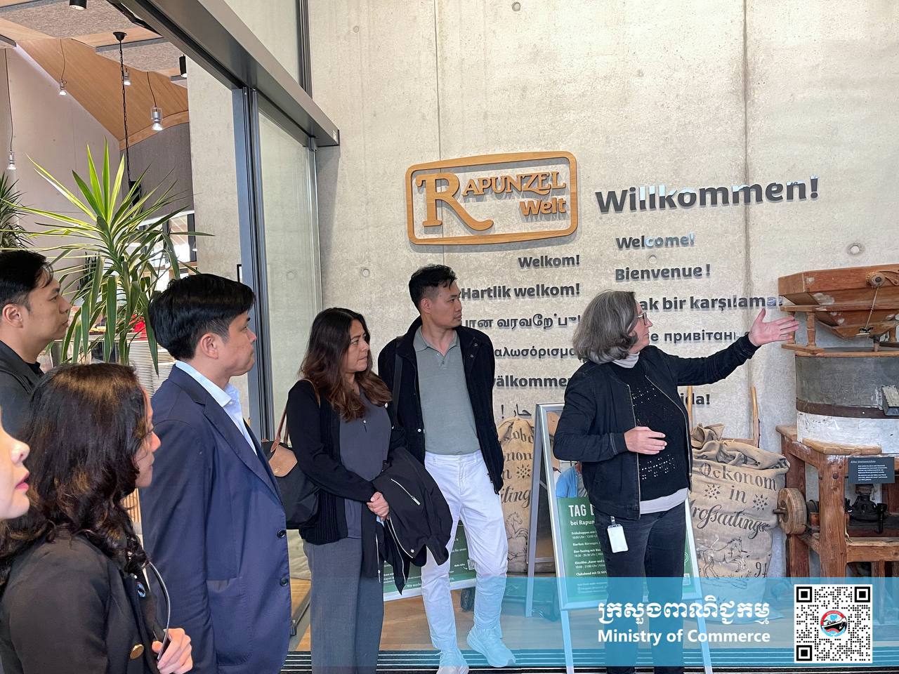 បេសកកម្មពាណិជ្ជកម្មកម្ពុជាទៅកាន់ប្រទេសអាល្លឺម៉ង់ និងហូឡង់