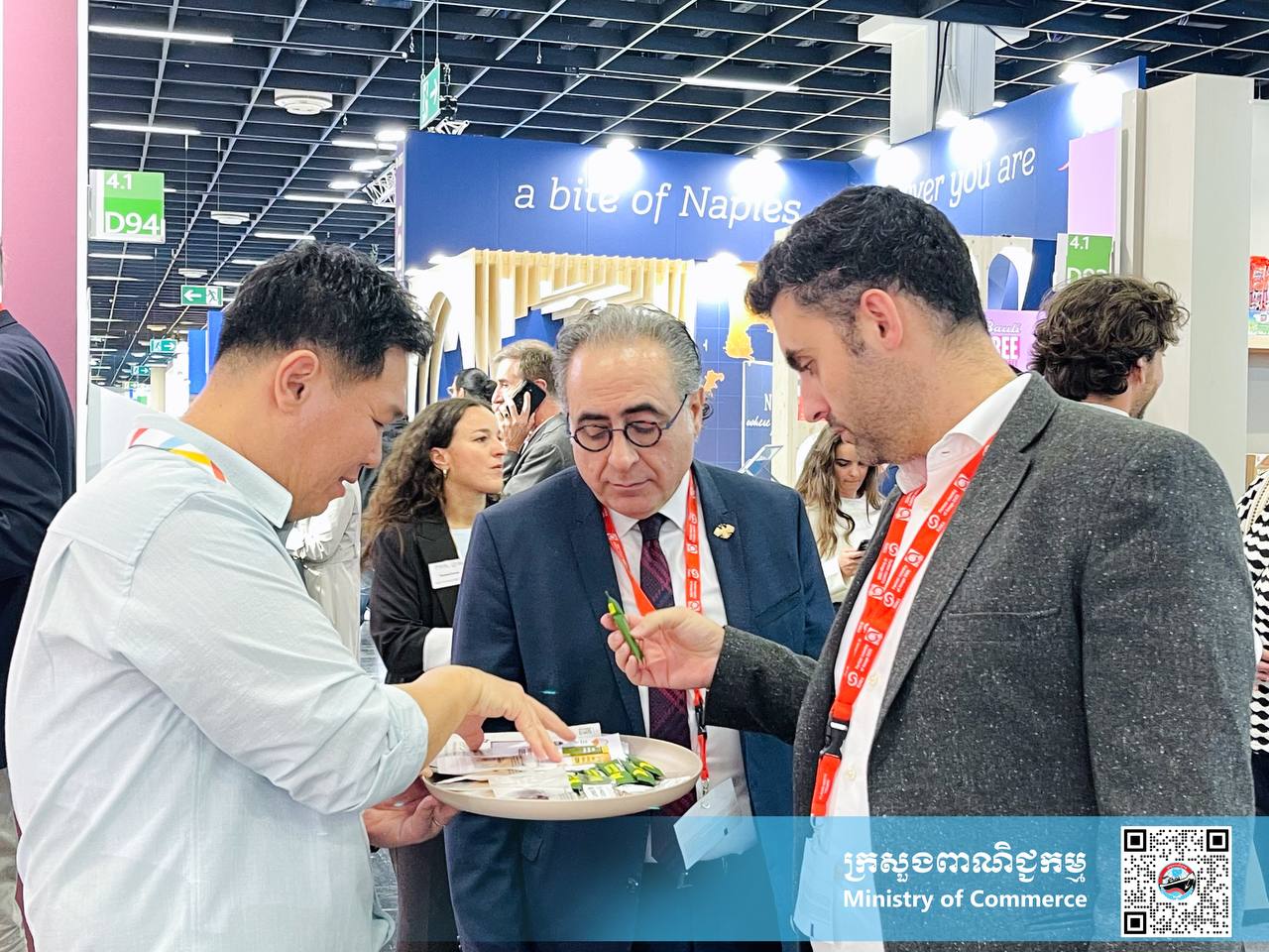 បេសកកម្មពាណិជ្ជកម្មកម្ពុជាទៅកាន់ប្រទេសអាល្លឺម៉ង់ និងហូឡង់