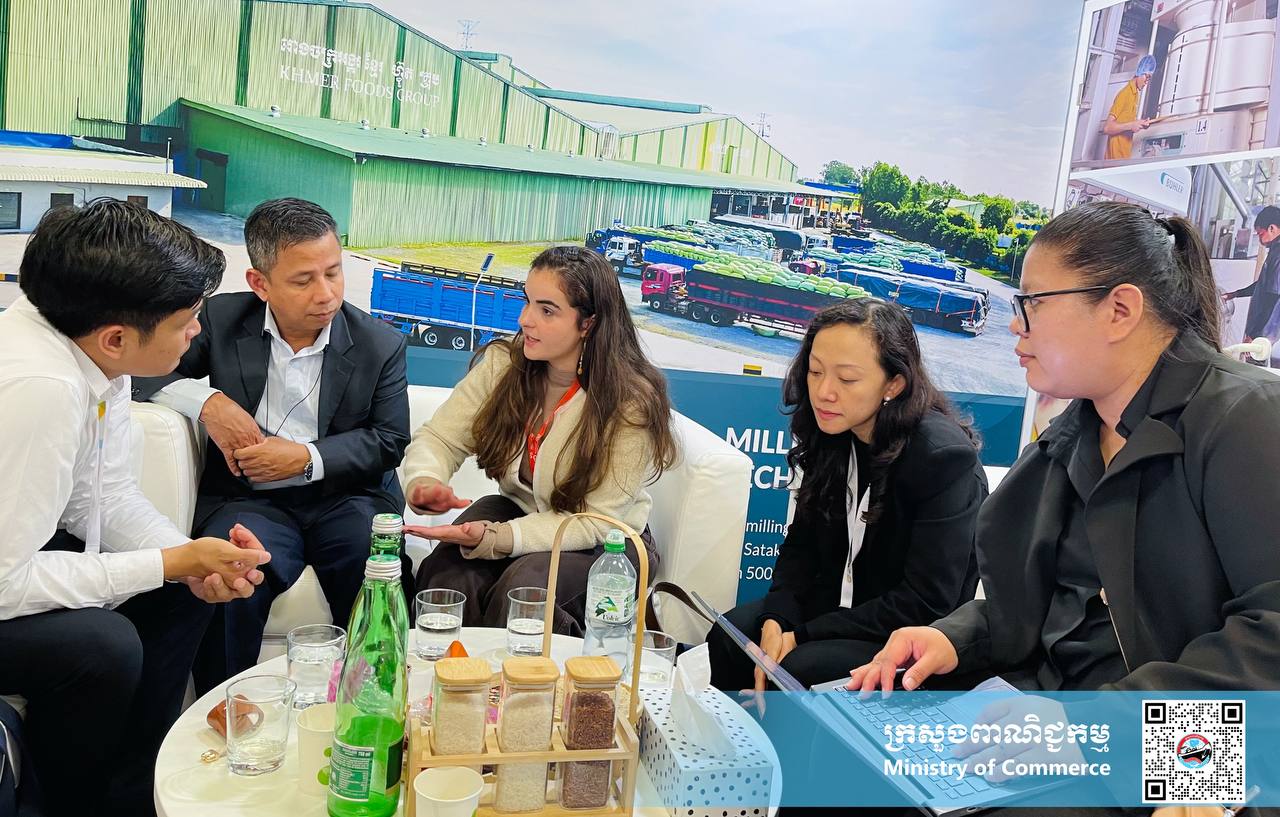 បេសកកម្មពាណិជ្ជកម្មកម្ពុជាទៅកាន់ប្រទេសអាល្លឺម៉ង់ និងហូឡង់