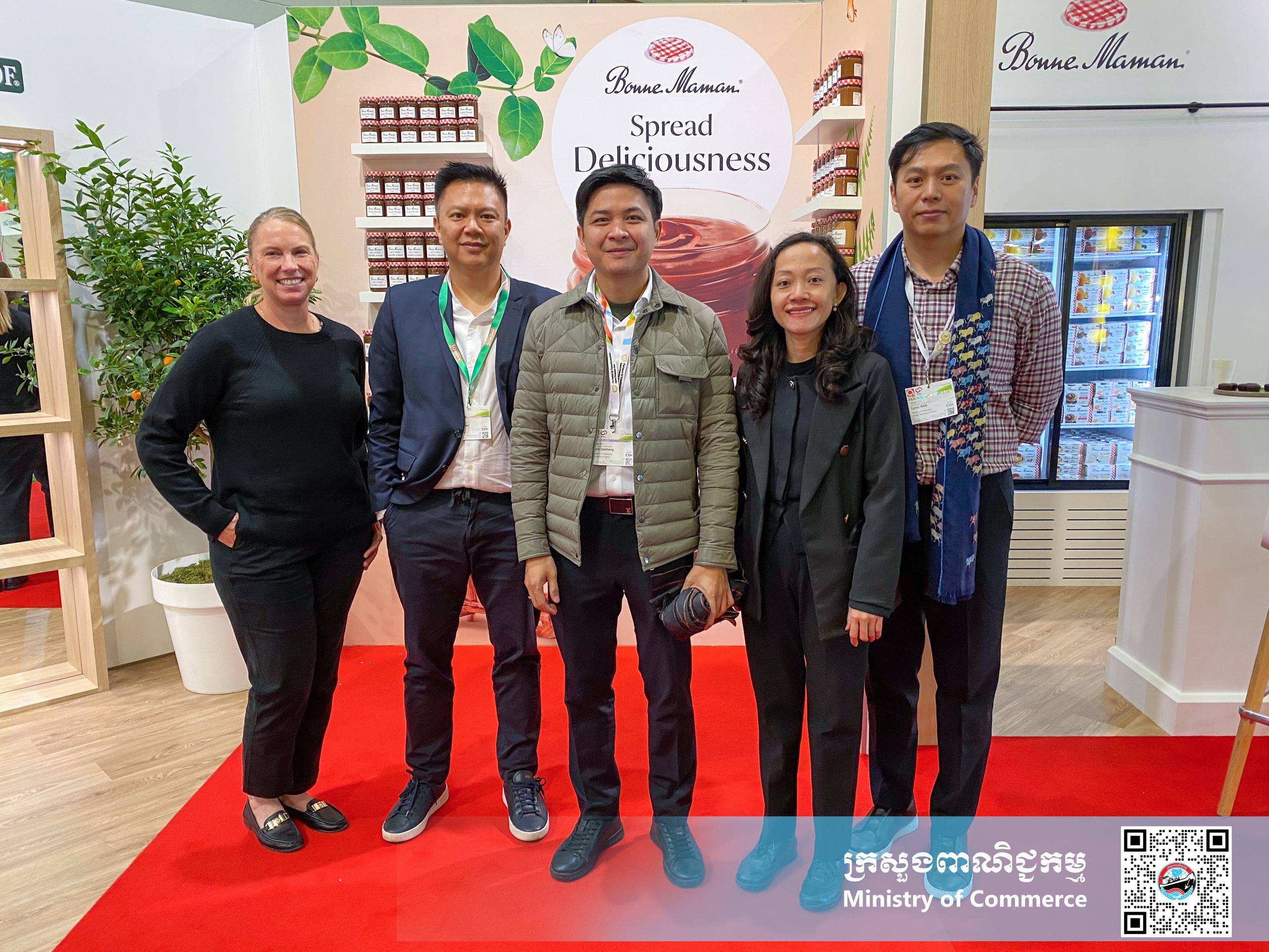 បេសកកម្មពាណិជ្ជកម្មកម្ពុជាទៅកាន់ប្រទេសអាល្លឺម៉ង់ និងហូឡង់