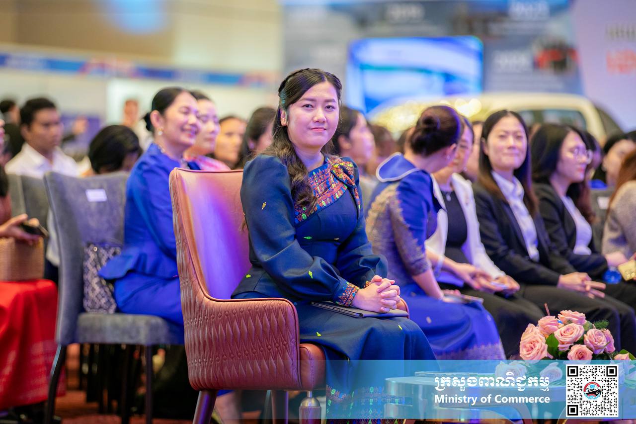 វេទិកា «ស្ត្រីក្នុងវិស័យពាណិជ្ជកម្ម»៖ ការពង្រឹងសក្តានុពល និងតួនាទីស្ត្រី ដើម្បីបុព្វហេតុកំណើនសេដ្ឋកិច្ចបរិយាបន្ន